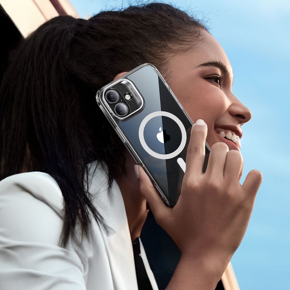 ESR - Classic Hybrid HaloLock Kickstand + Tempered Glass - iPhone 16 - Clear