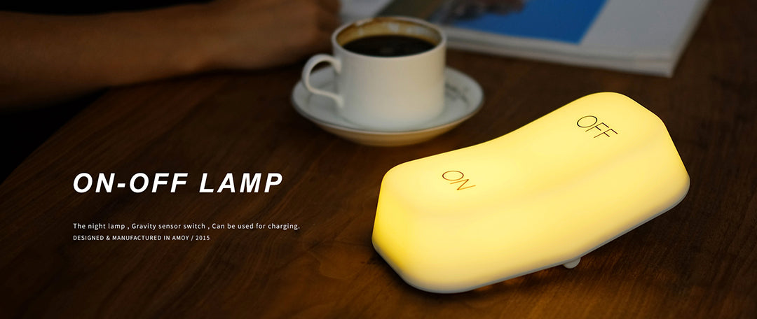 Designnest® ON-OFF Lamp |MUID| Φωτάκι νυκτός με Αισθητήρα Κλίσης & Επαναφορτιζόμενη Μπαταρία από μαλακή σιλικόνη (κίτρινο/Warm)