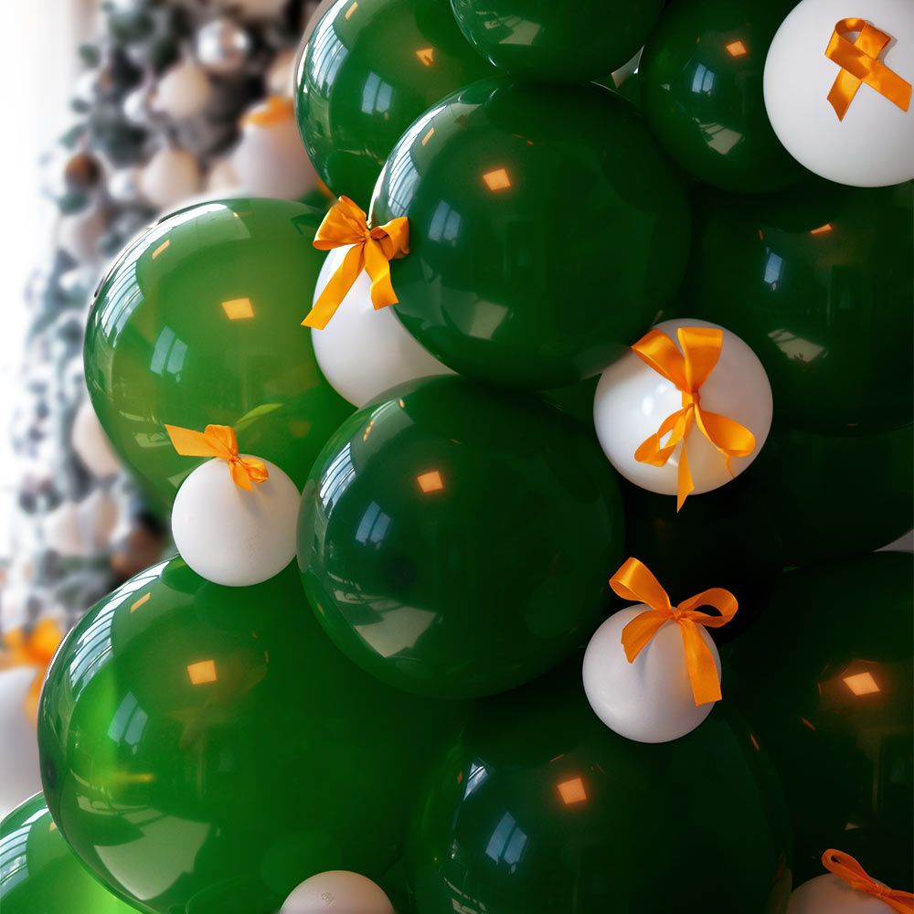DIY Balloon Christmas Tree – DIY Χριστουγεννιάτικο Δέντρο Μπαλόνια – Δημιουργήστε τη Δική σας Γιορτινή Διακόσμηση